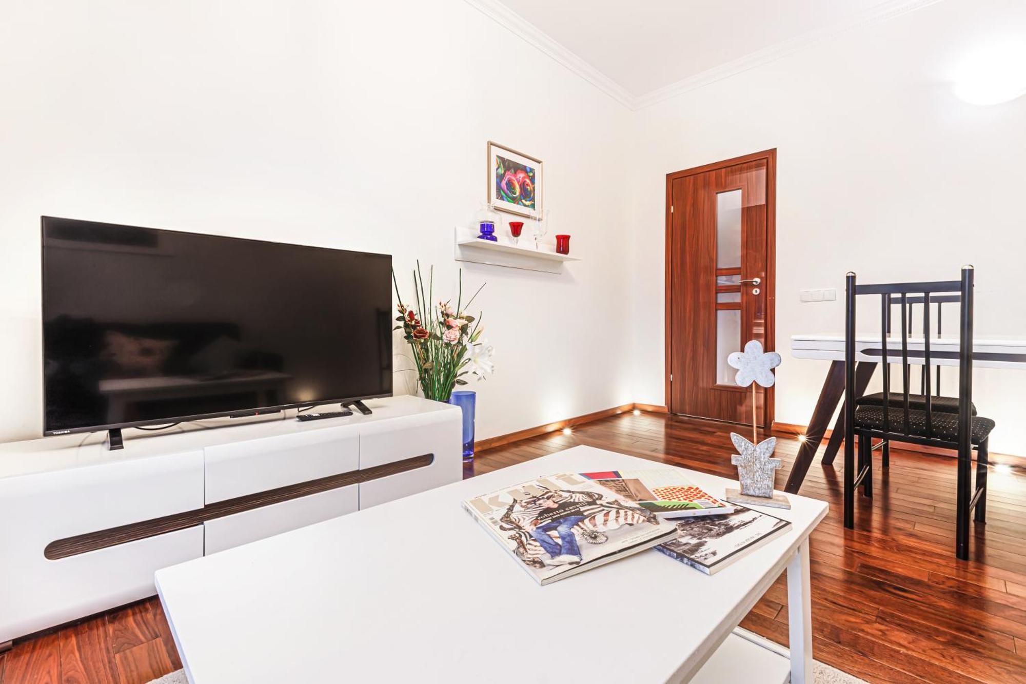 Klimatyczny Apartament W Centrum Vratislav Exteriér fotografie